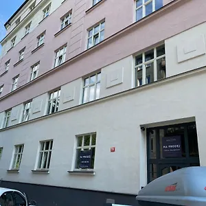  Apartment Spring